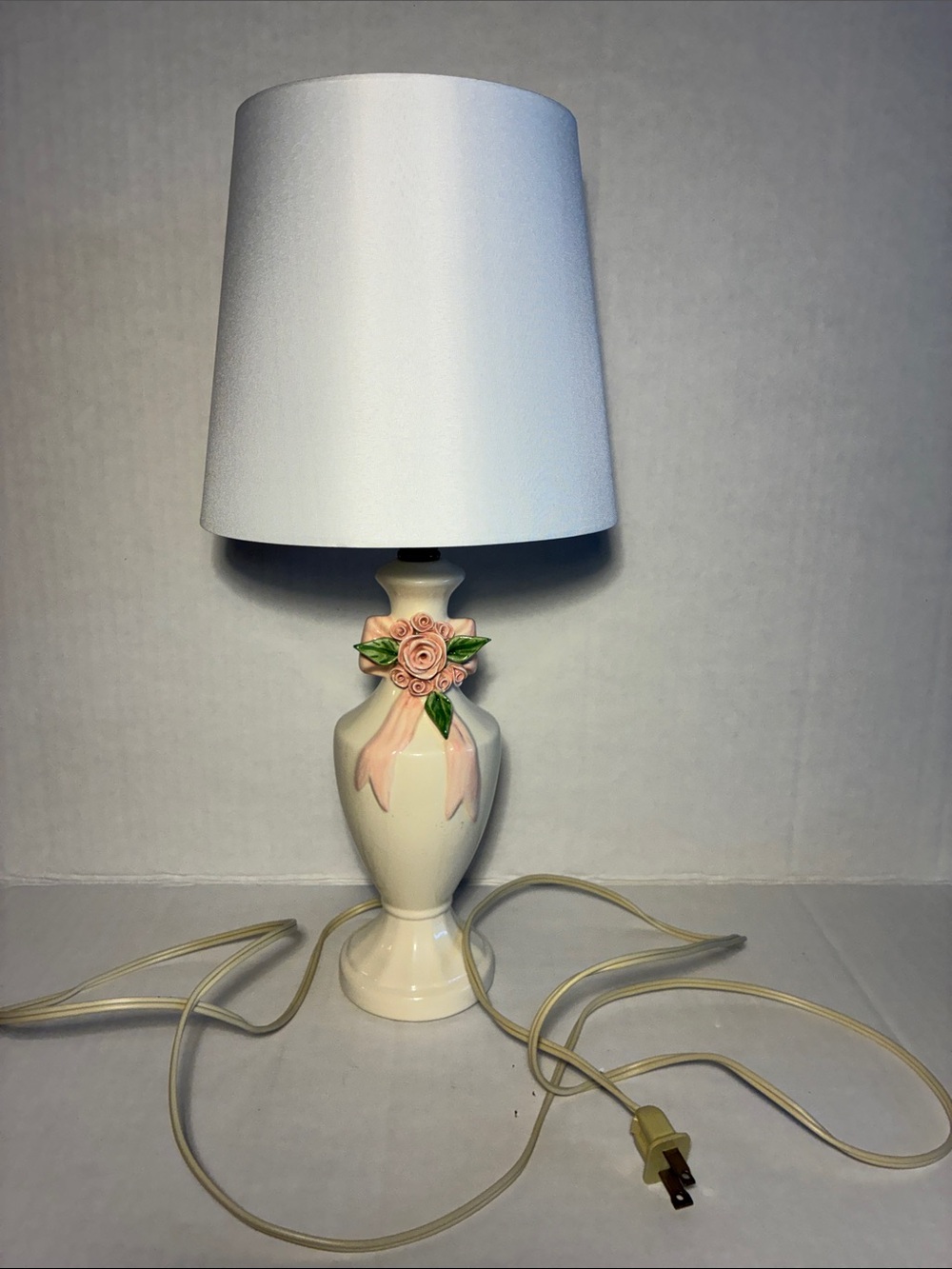 Ceramic Pink Rose Accent Table Lamp - Unbranded